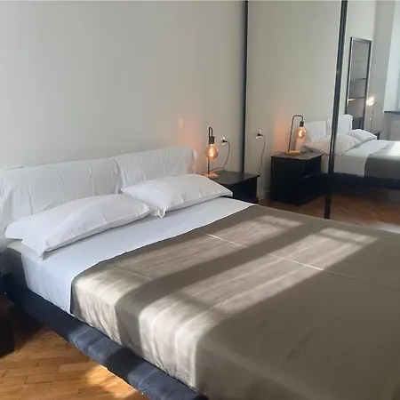 Casa Ferretti - Corso Милан