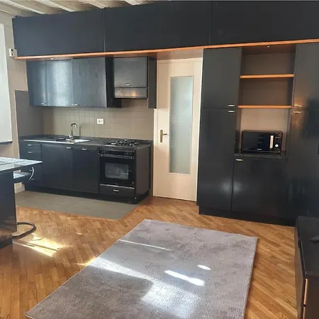 Casa Ferretti - Corso Милан