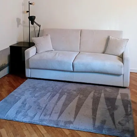 Casa Ferretti - Corso * Милан