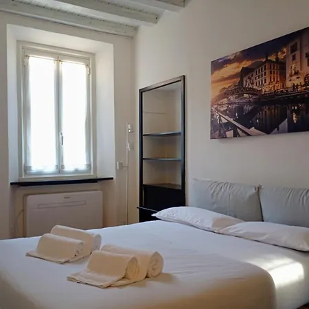 Casa Ferretti - Corso Milán