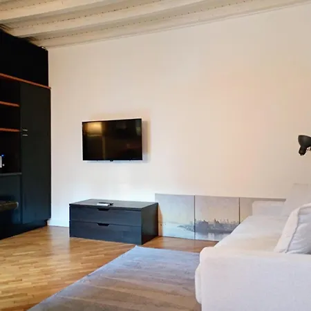 Casa Ferretti - Corso Milan